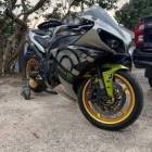 yamaha R1 CP 2012