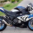 Kawasaki Z800 set HP4 Competition Aeon Credit z8