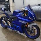 Yamaha R25 2021