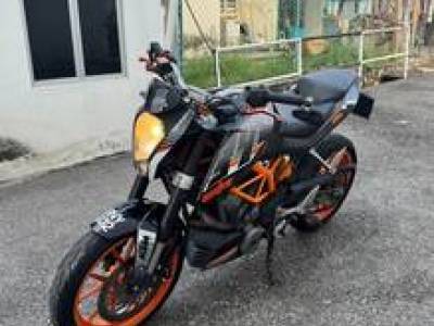 KTM 390 Duke ABS