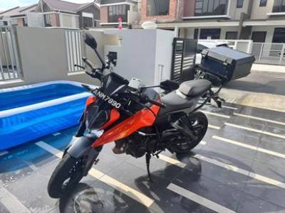 KTM Duke250 V3