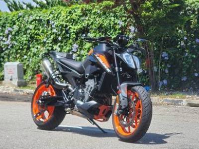 NOV 2025 KTM 790 Duke with Tech Pack Local 3k KM