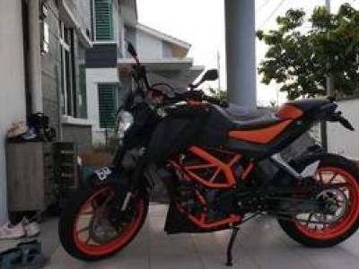 Ktm duke 390