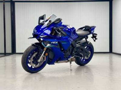 Japan Unreg - 2026 YAMAHA YZF-R1 (Brand New) - 1km