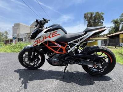 KTM Duke 390 V2 2021