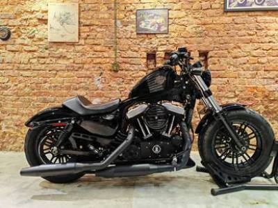 Harley Davidson Forty-Eight 48 TipTop 8K mileage