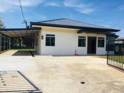 Partially Furnished Sarawak Kuching Room For Rent