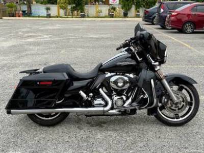 Harley Davidson Street Glide SG Cantik