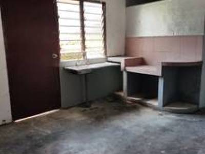 Rumah Sewa &mdash; SABAK AUR / JALAN BAKAR BATU, MUAR