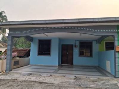 rumah untuk disewa (colour biru)