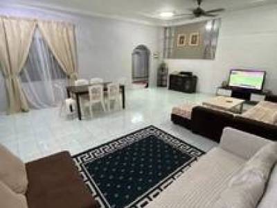 homestay murah di Ulu Tiram, Johor