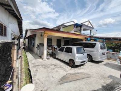 Jual Tunai Rumah Di Kampung Melayu Majidee Near JB Town Pandan Stulang