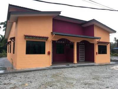 Rumah Sewa Asam Kumbang Laut, Benut