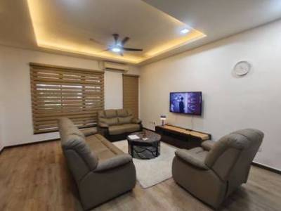 Taman Lagenda Putra / Kulai / Double Storey Terrace / Rumah Sewa