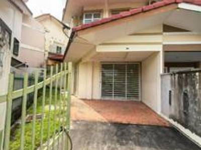 Rumah Sewa Landed Double Storey Cluster House Nong Chik Heights