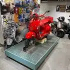 Vespa 946 Most Expensive Vespa - 2 Lakh Rs discount » MotorOctane -  MotorOctane